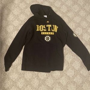 Men’s medium black bruins hoodie